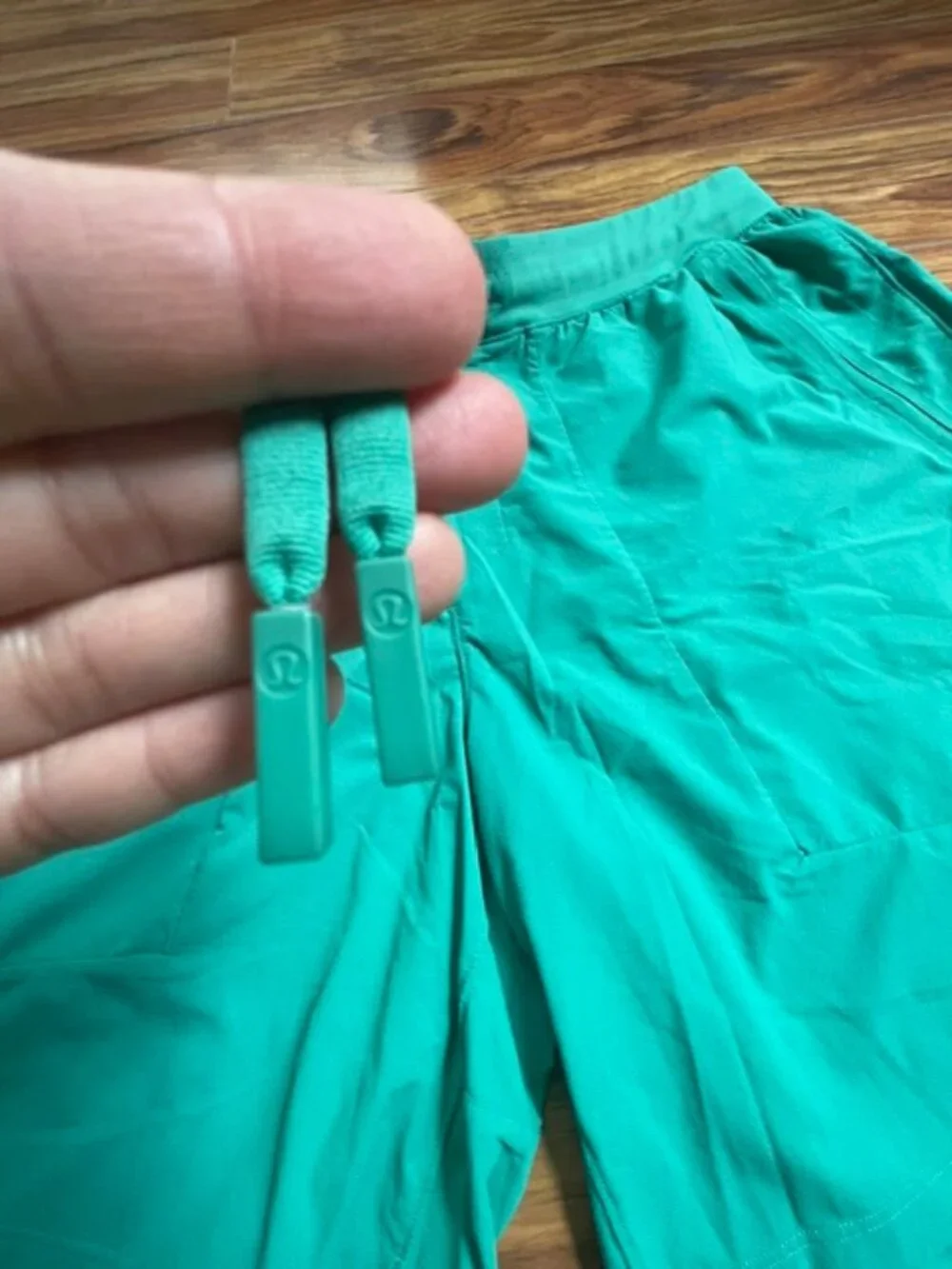 Lululemon Men's Athletic Performance Short Pants, Green, Size XXL